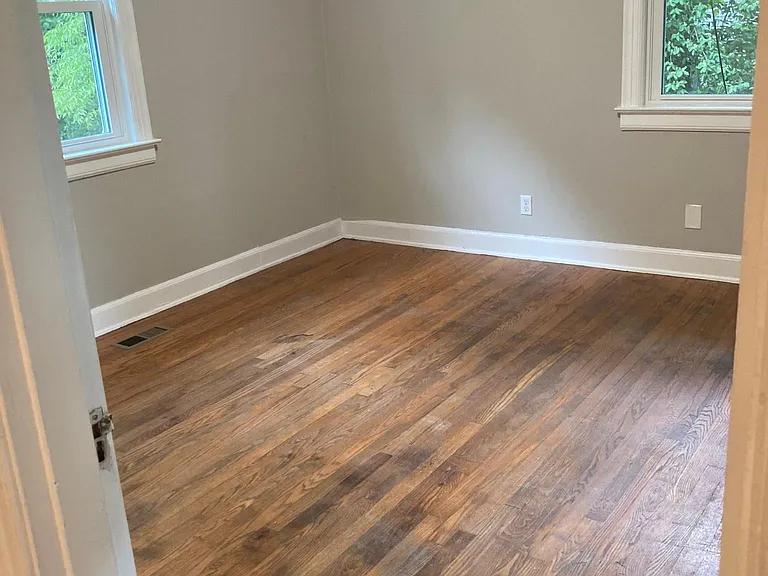 2234 Stratford Ave — Photo 7