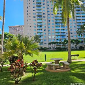 3009 Ala Makahala Pl APT 808, Honolulu, HI, 96818