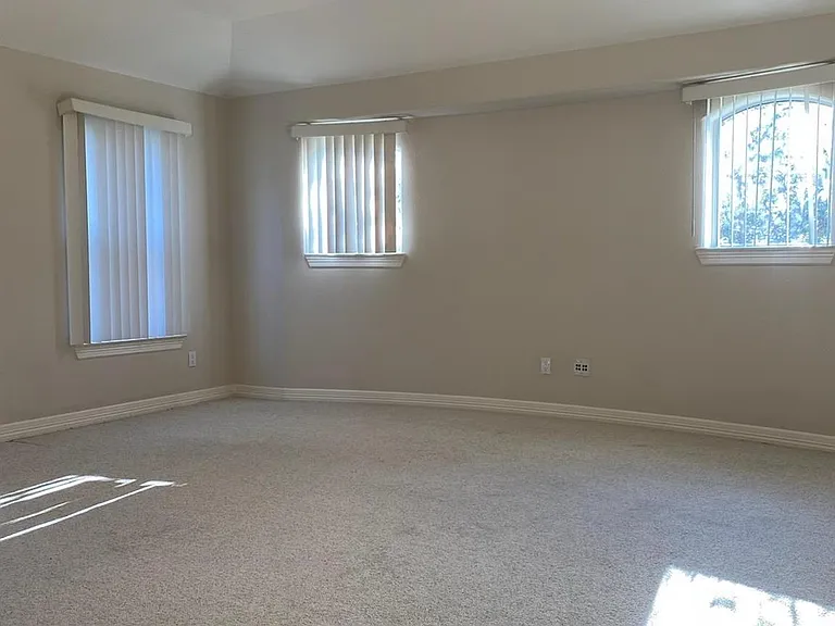 11815 Canyon Mills Dr — Photo 20