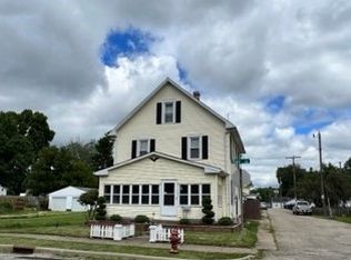 377 Ray Ave NE, New Philadelphia, OH