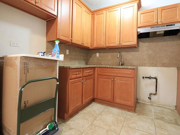 3rd image of 1787 E 12th St #5F