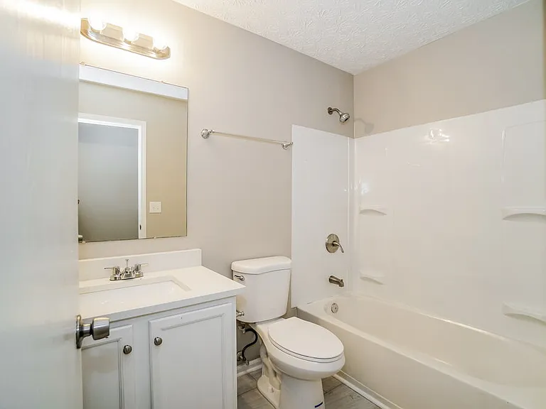 4299 Shady Meadows Dr — Photo 14