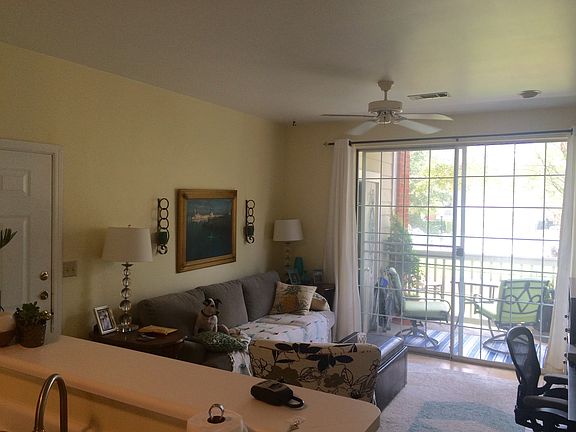 2nd image of 1600 Long Grove Dr Unit 918
