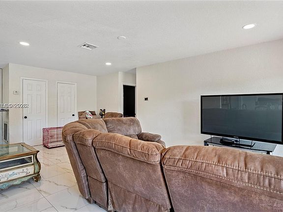 4th image of 19458 NW 28th Pl