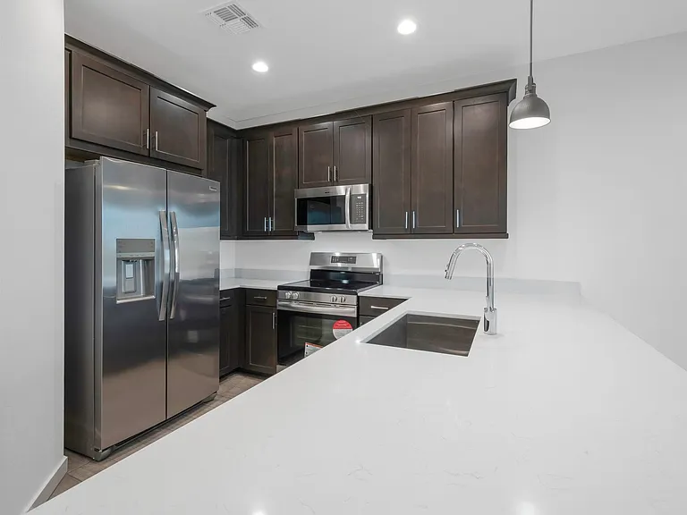 4078 E Pinto Dr — Photo 2
