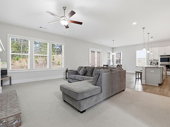 5th image of 2865 Ferncliff St
