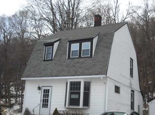 34 Circle Dr, Tuxedo Park, NY 10987