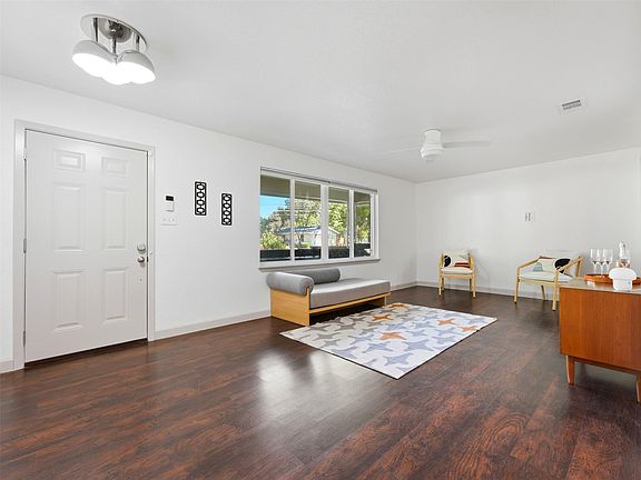 5th image of 5607 Berkman Dr