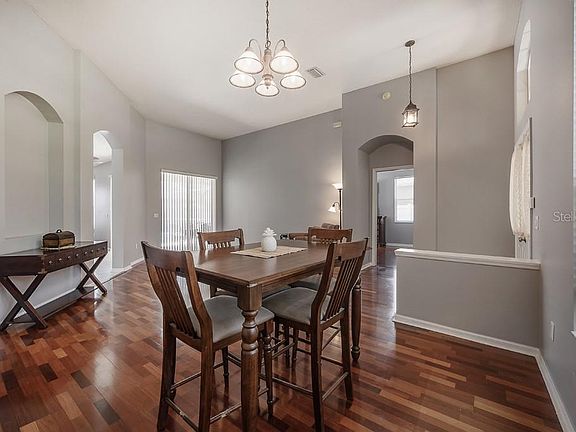 4th image of 8520 Bramwell Way