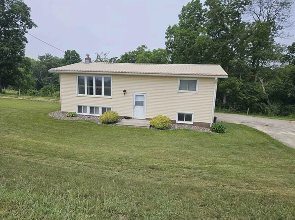 12603 Iris Ave, Mc Gregor, IA 52157