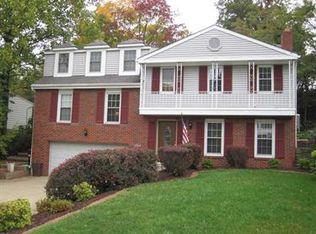 1254 Delfield Dr, Bethel Park, PA 15102