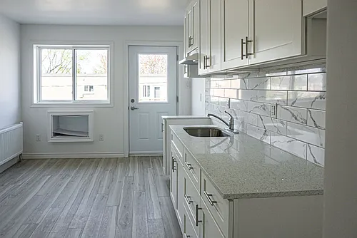 Floor plan 306