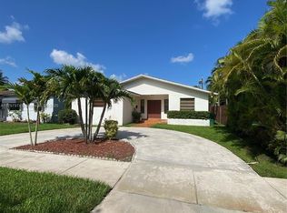 3715 SW 60th Pl, Miami, FL 33155