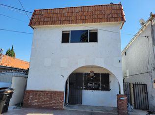 922 Bay View Ave, Wilmington, CA 90744