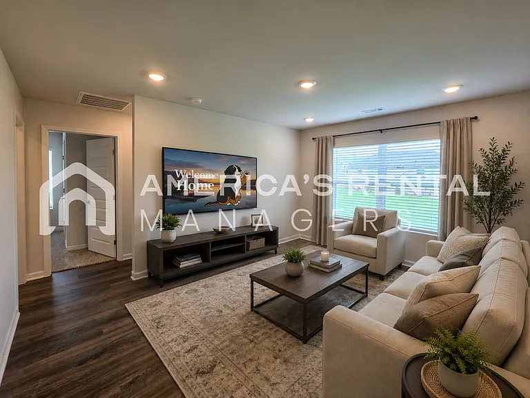 124 Jonboy Ave — Photo 4