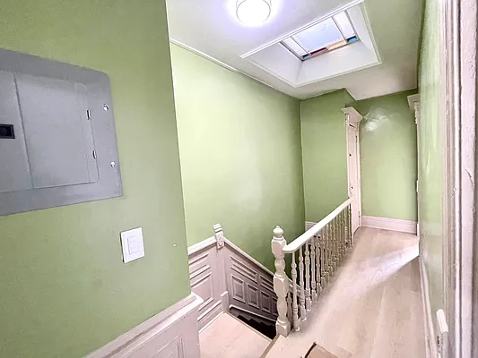 Rented by A P Realty Group NY LTD | media 18