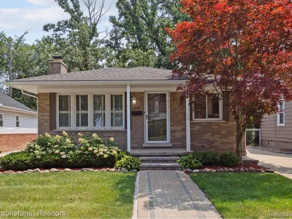 3316 Harvard Rd, Royal Oak, MI 48073