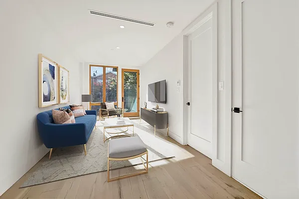 Rented by Massada Home Sales Inc | media 7