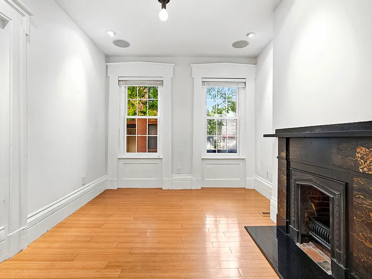 11 Fayette St #1 — Photo 6