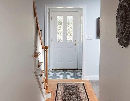 2nd image of 447 Massapoag Ave