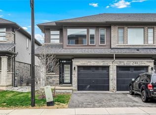 61 Soho St #13, Hamilton, ON L8J 0L4