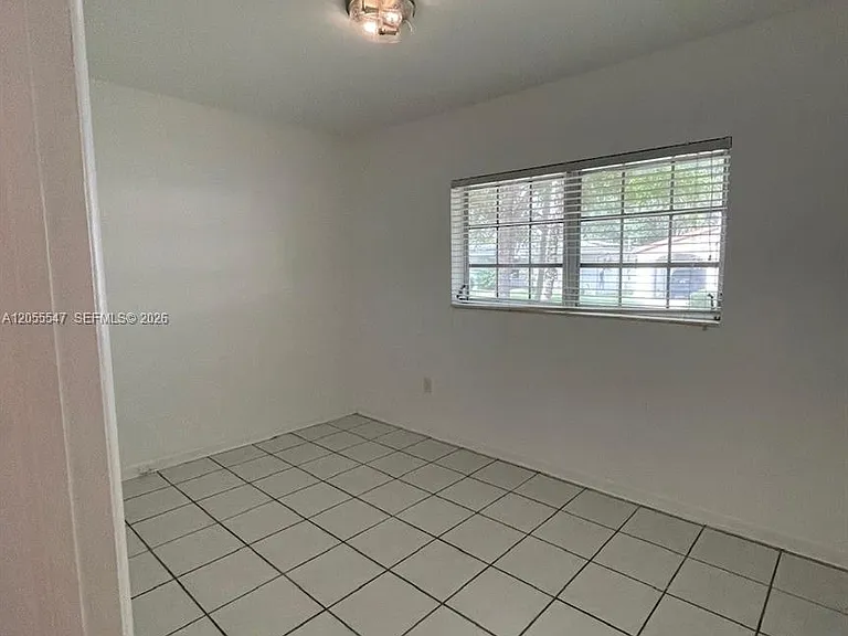 828 Lorca St — Photo 8