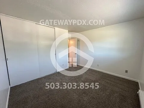 1441 NE Paropa Ct — Photo 24