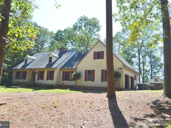 26813 Jade Ct, Hebron, MD 21830