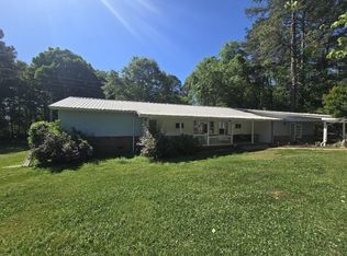 323 Burnt Gin Rd, Gaffney, SC 29340