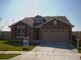 1025 Bellingham Ct, North Salt Lake, UT 84054