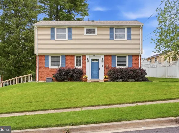 303 Winslow Rd, Oxon Hill, MD 20745