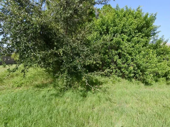 164 S WAKEFIELD Circle, Port St Lucie, FL 34953