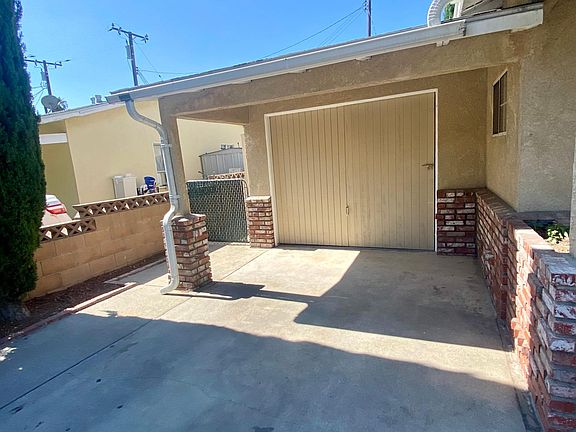 5th image of 901 1/2 Mount Olive Dr