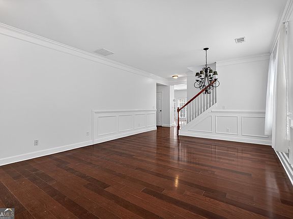 5th image of 5935 Sharp Dr SE