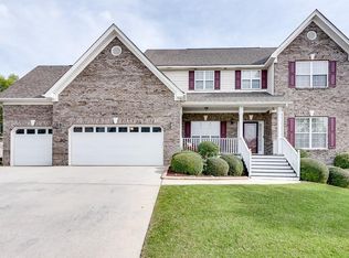 1452 Fountain Lakes Dr, Lawrenceville, GA 30043