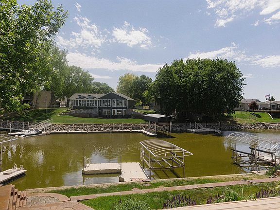 3rd image of 64 Lakeview Acres Dr #14A