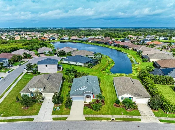 839 Rosemary Cir, Bradenton, FL 34212