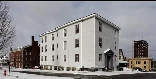 149 S Freedom Ave Photo 1