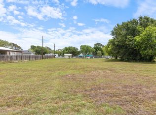 1714 Ruthven St, Palacios, TX 77465