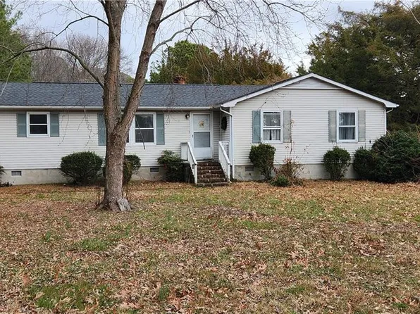 10 Freeman Lane, Poquoson, VA 23662