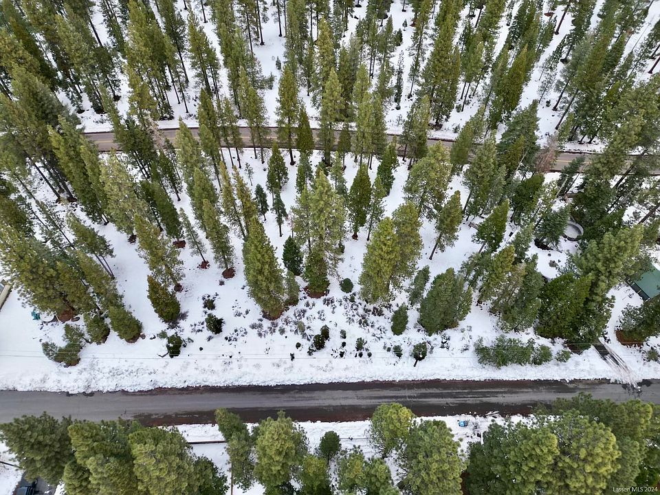 2nd image of Eagle Lake Rd