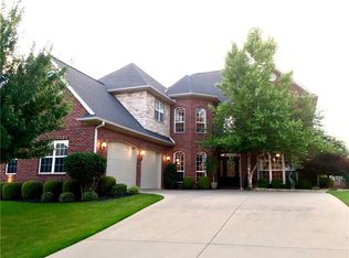 5408 S Turnberry Rd, Rogers, AR 72758