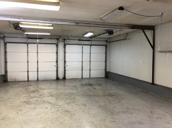 1128 7th St W Suite 4, Saint Paul, MN 55102