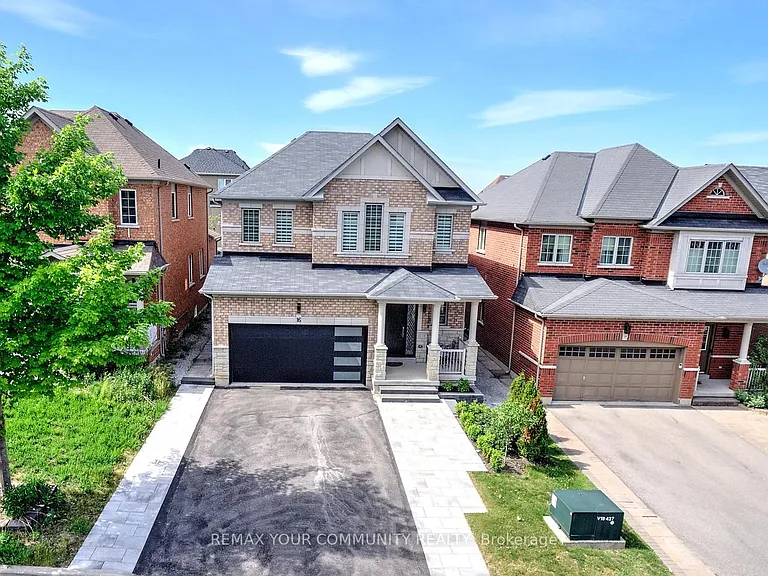 16 Muret Cres — Photo 50