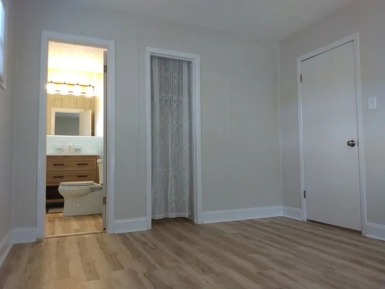 143 Edward Cir — Photo 17