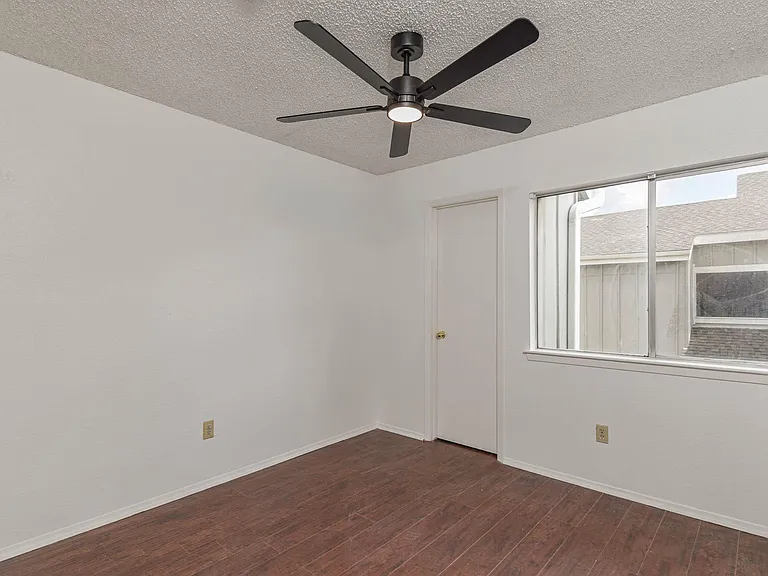 12906 Leader St #2906 — Photo 17