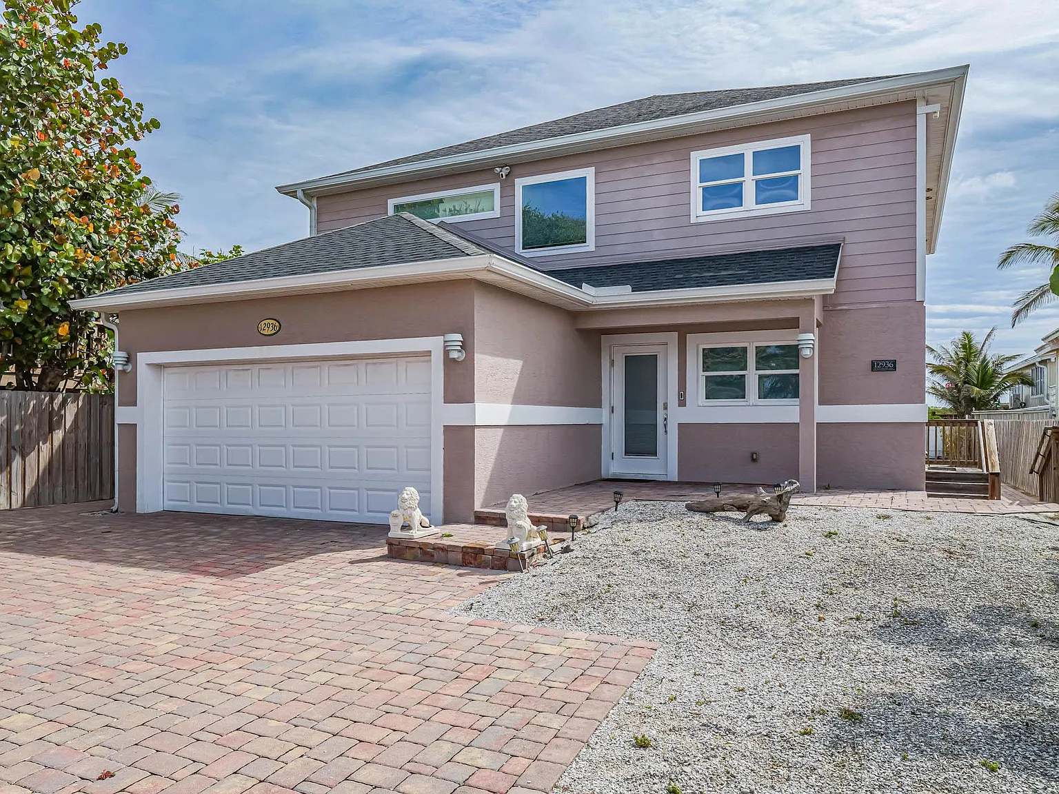 4 bed, 2256 sqft, $12,000 — Photo 1