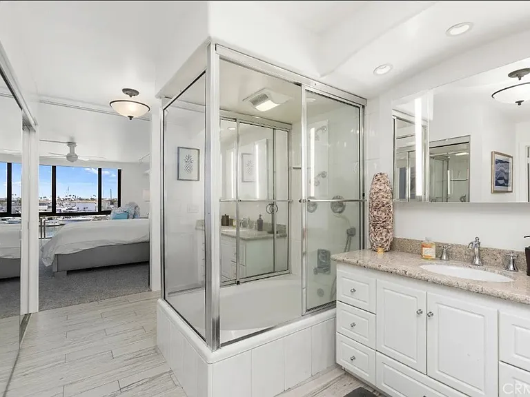 601 Lido Park Dr #2E — Photo 14