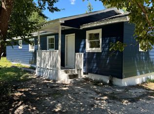 6049 McDonald Rd, Parkton, NC 28371