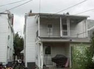 209 Raymond St, Reading, PA 19605